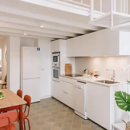 1840 By Suma Apartment