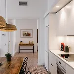 1840 By Suma Apartment